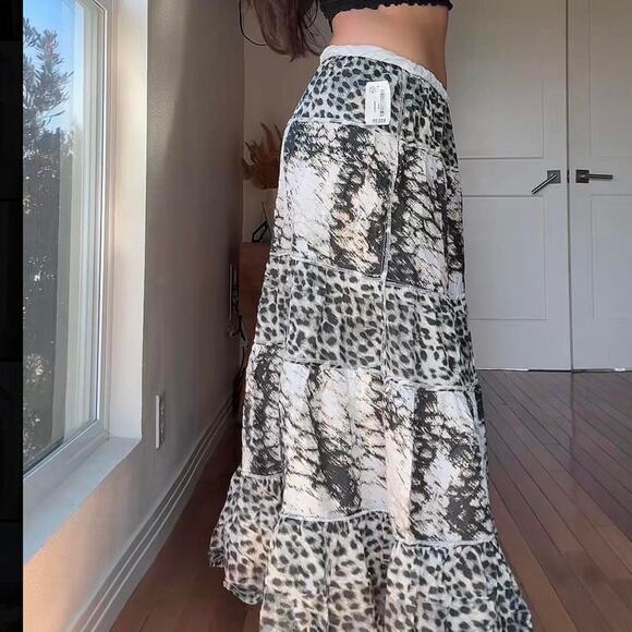 Leopard Print Ruffled Tiered Midi Skirt - Picture 1 of 4